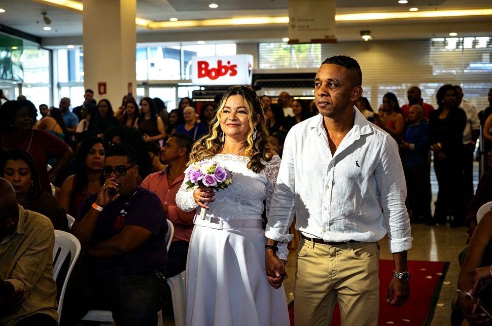 Casamento Comunit&aacute;rio eterniza hist&oacute;rias de casais em Nova Igua&ccedil;u