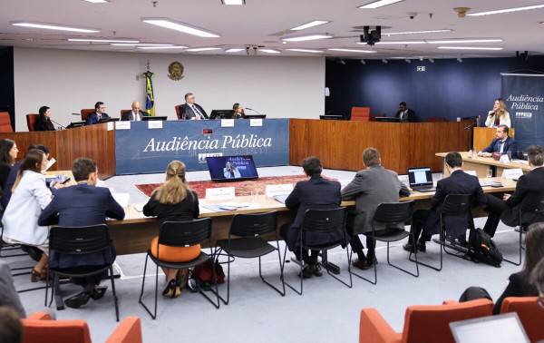 STF debate responsabilidade sobre emendas parlamentares