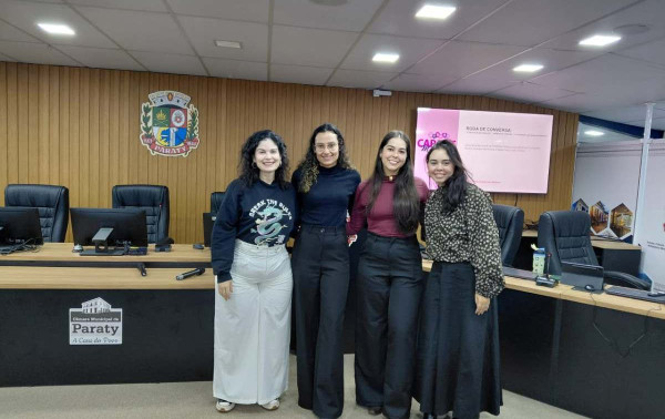 Equipe participa de forma&ccedil;&atilde;o sobre viol&ecirc;ncia contra mulher
