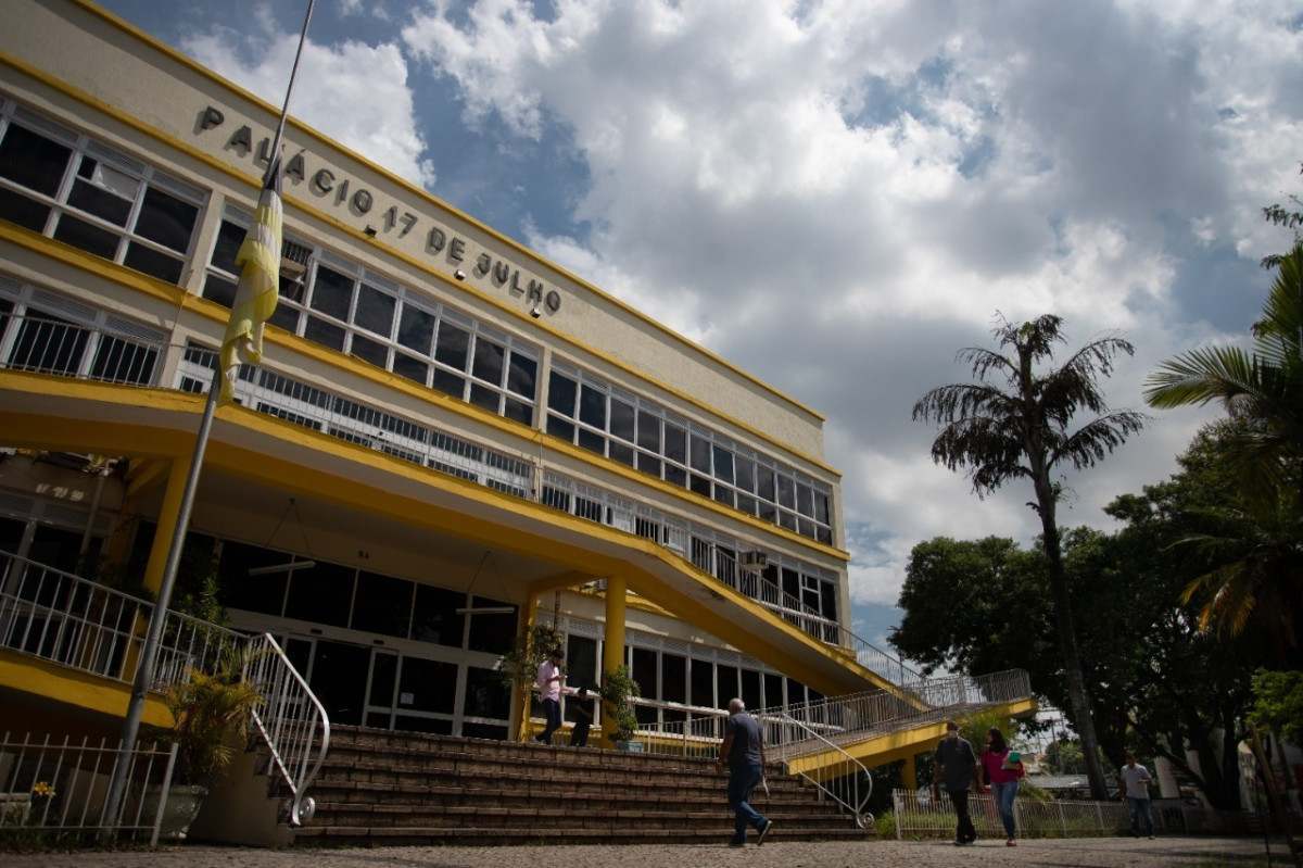 Concurso oferece 400 vagas para n&iacute;vel superior