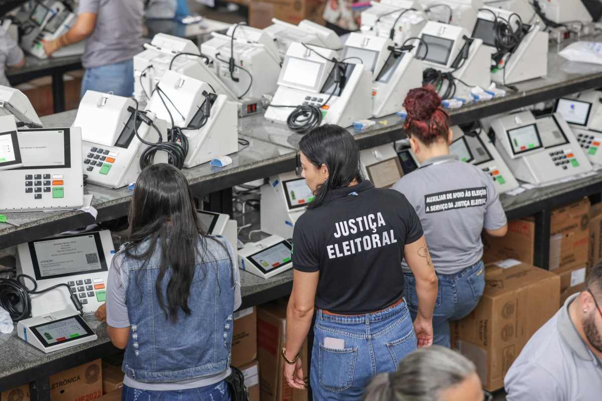 Cart&oacute;rio de Campinas prepara urnas e inicia testes para vota&ccedil;&atilde;o