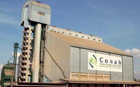 Trabalhadores da Conab aprovam acordo coletivo 2026/27