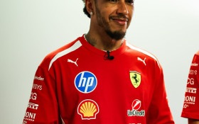 Lewis Hamilton critica mudan&ccedil;as no regulamento para 2027