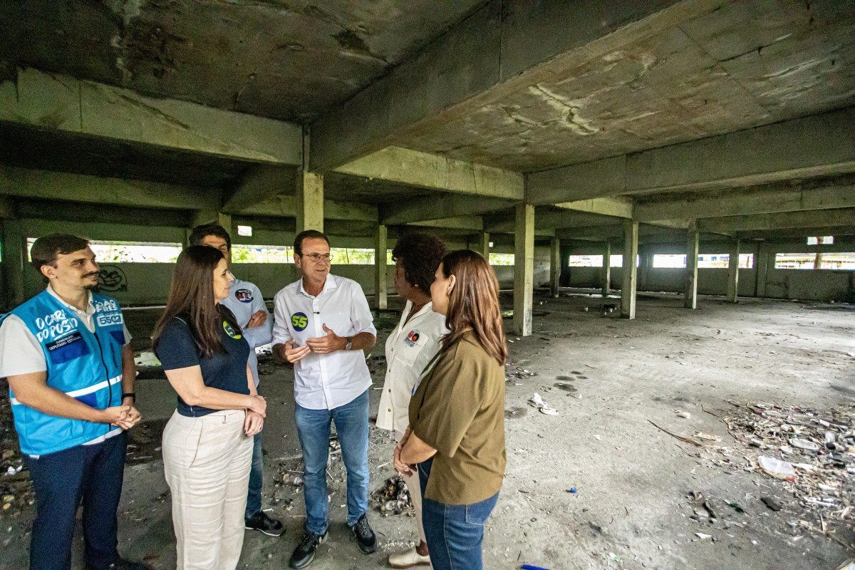 Eduardo Paes promete finalizar Hospital da M&atilde;e em S&atilde;o Gon&ccedil;alo
