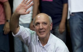 Por maioria, Tribunal Superior Eleitoral indefere candidatura de Arruda