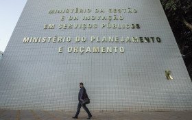 Conten&ccedil;&atilde;o no Or&ccedil;amento &eacute; reduzida de R$ 17,9 bi para R$ 16 bi