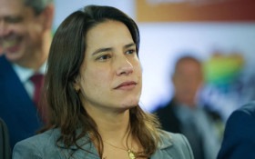 Trope&ccedil;o de Raquel sobre laqueadura custa caro
