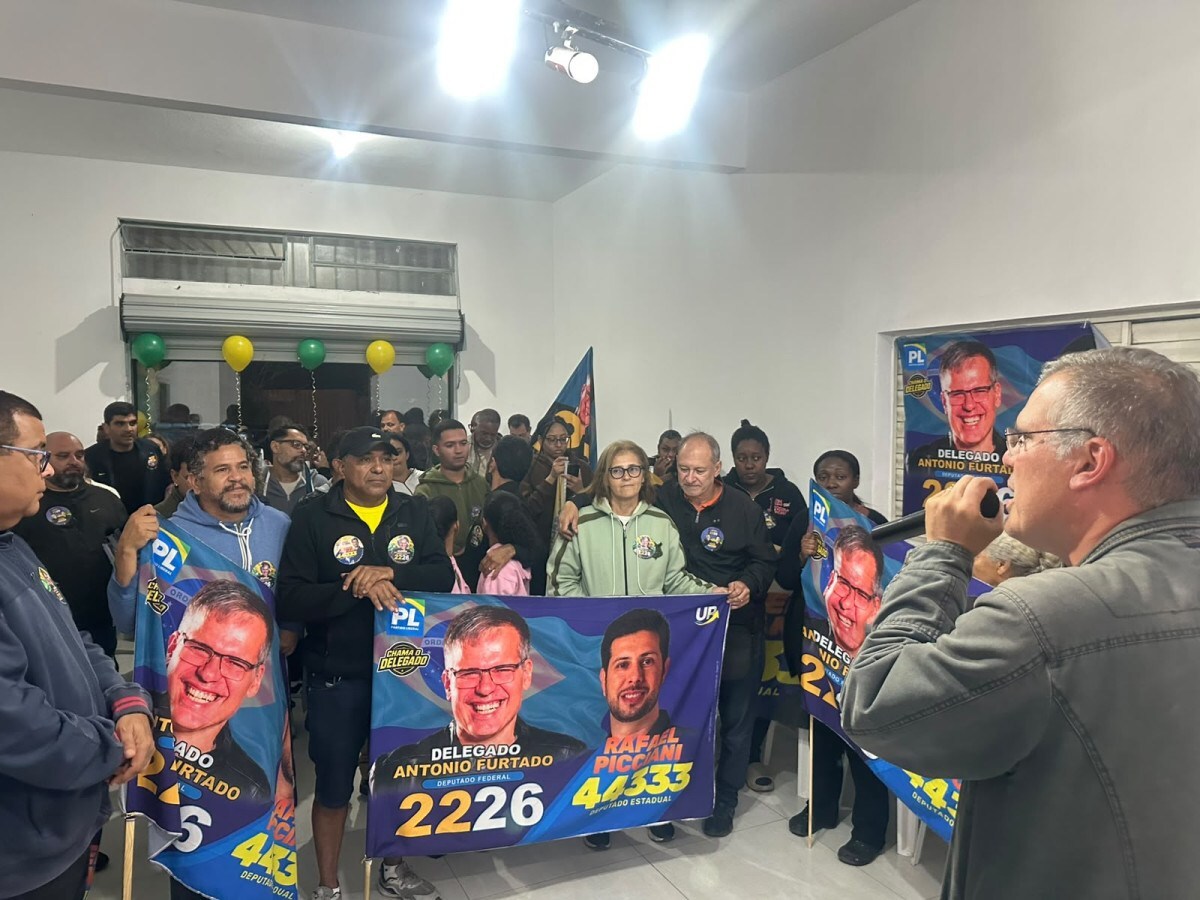 Delegado Antonio Furtado inaugura comit&ecirc; em Pinheiral