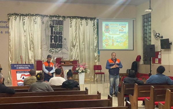 Defesa Civil realiza exerc&iacute;cio simulado de evacua&ccedil;&atilde;o