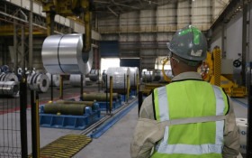 CSN e CBSI divulgam oportunidades de emprego