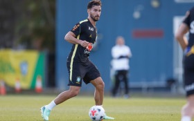 Martinelli diz que convocados para Sele&ccedil;&atilde;o devem se sentir "privilegiados"