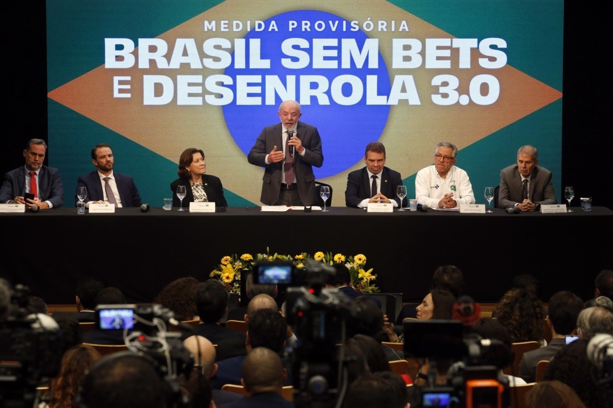Em in&iacute;cio de guerra judicial, bets acionam STF e AGU aciona Justi&ccedil;a contra elas