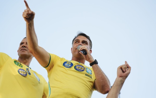 Fl&aacute;vio acusa CNBB de ajudar a espalhar fake news sobre padroeira e entidade reage