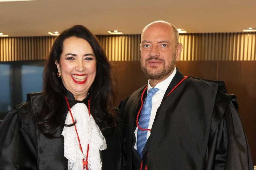 Paula Fernandes Machado toma posse como desembargadora do TJRJ