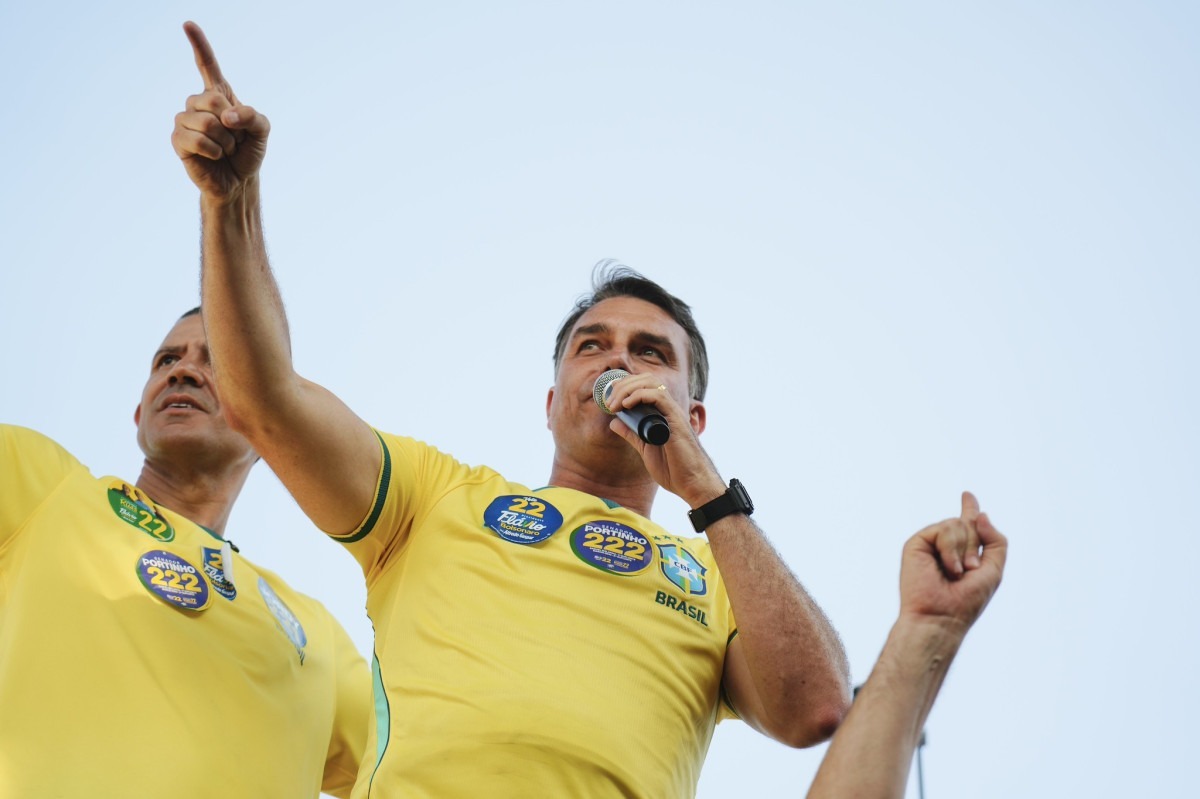 Fl&aacute;vio acusa CNBB de ajudar a espalhar fake news sobre padroeira e entidade reage