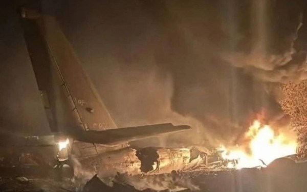 Bombardeiro nuclear cai e deixa mortos em Amur, na Sib&eacute;ria