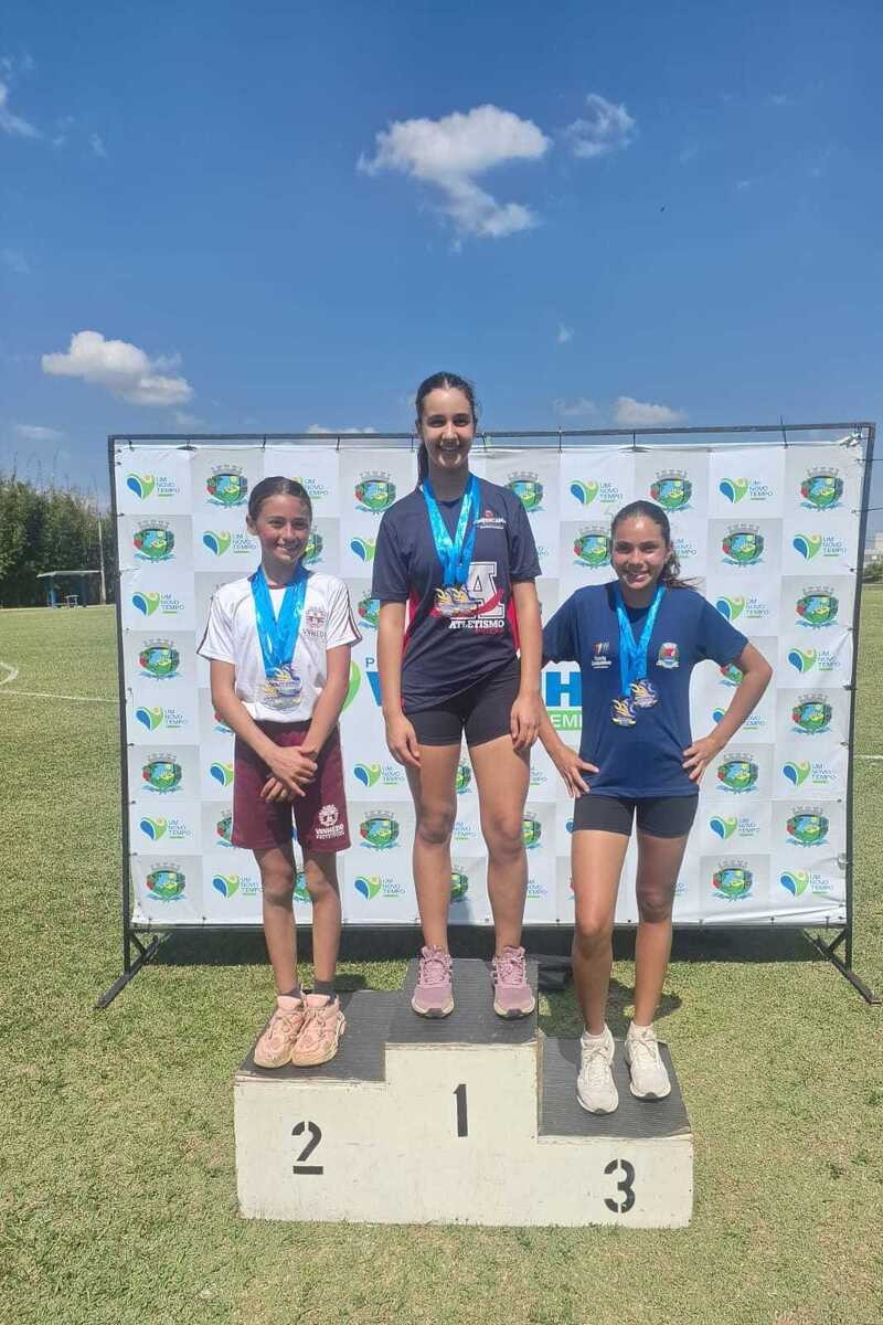 Americana conquista 14 medalhas em competi&ccedil;&atilde;o