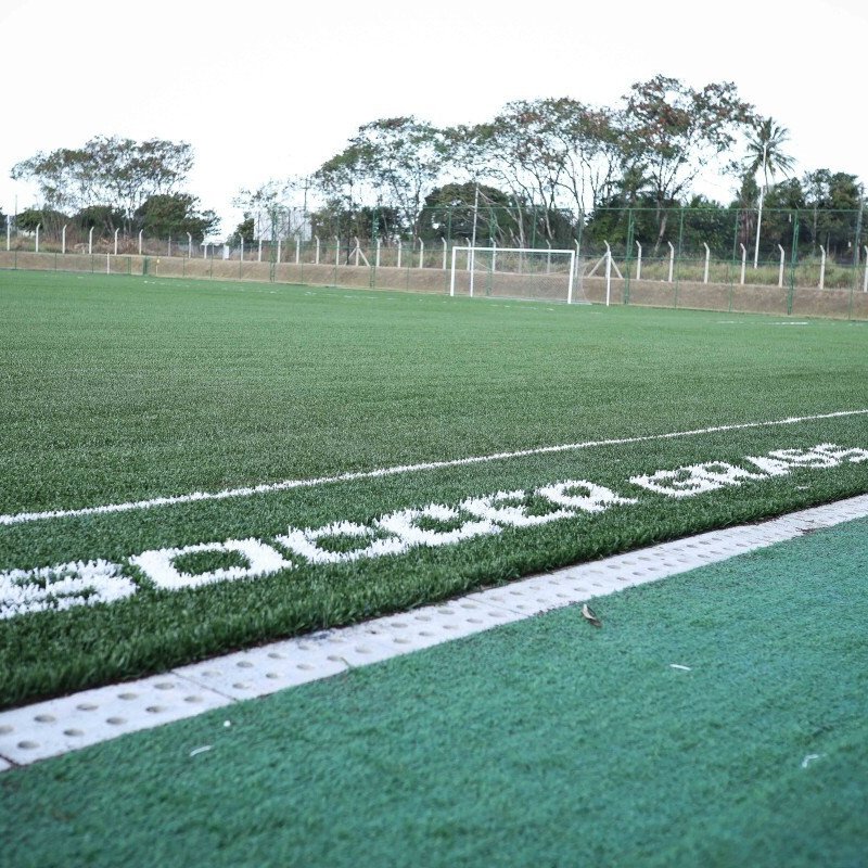 CBF ter&aacute; gramados sint&eacute;ticos em Centros de Desenvolvimento