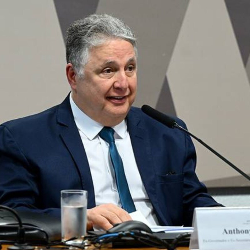 Garotinho desiste de recurso no TSE e abre caminho para vit&oacute;ria de Ruas no 1&ordm; turno