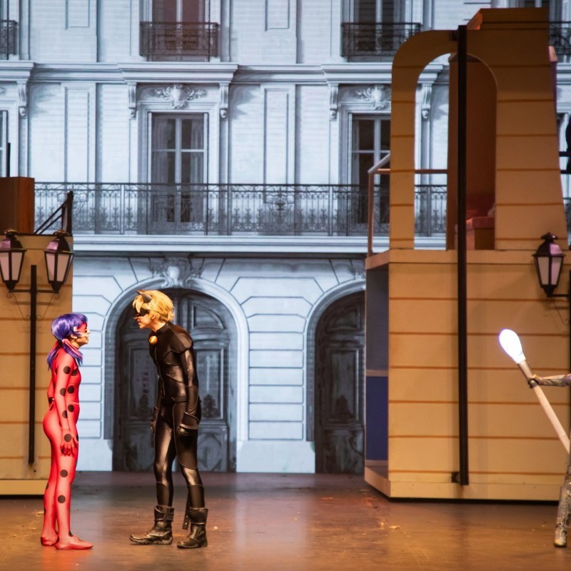 Ladybug e Cat Noir chegam em terras paulistanas