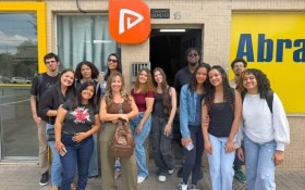 Alunos do Trilha Criativa fazem visita a ag&ecirc;ncia de marketing