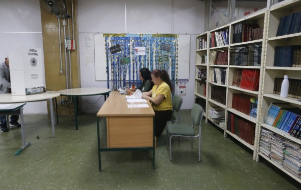 Hora do voto: veja o que levar e o que n&atilde;o levar quando for &agrave; urna
