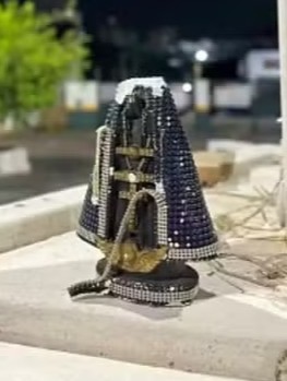 Imagem de Nossa Senhora Aparecida &eacute; encontrada sem cabe&ccedil;a em Cuiab&aacute;