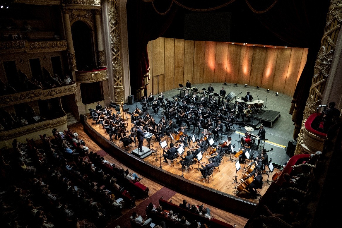 Theatro Municipal recebe concerto em homenagem ao Dia da Unidade Alem&atilde;