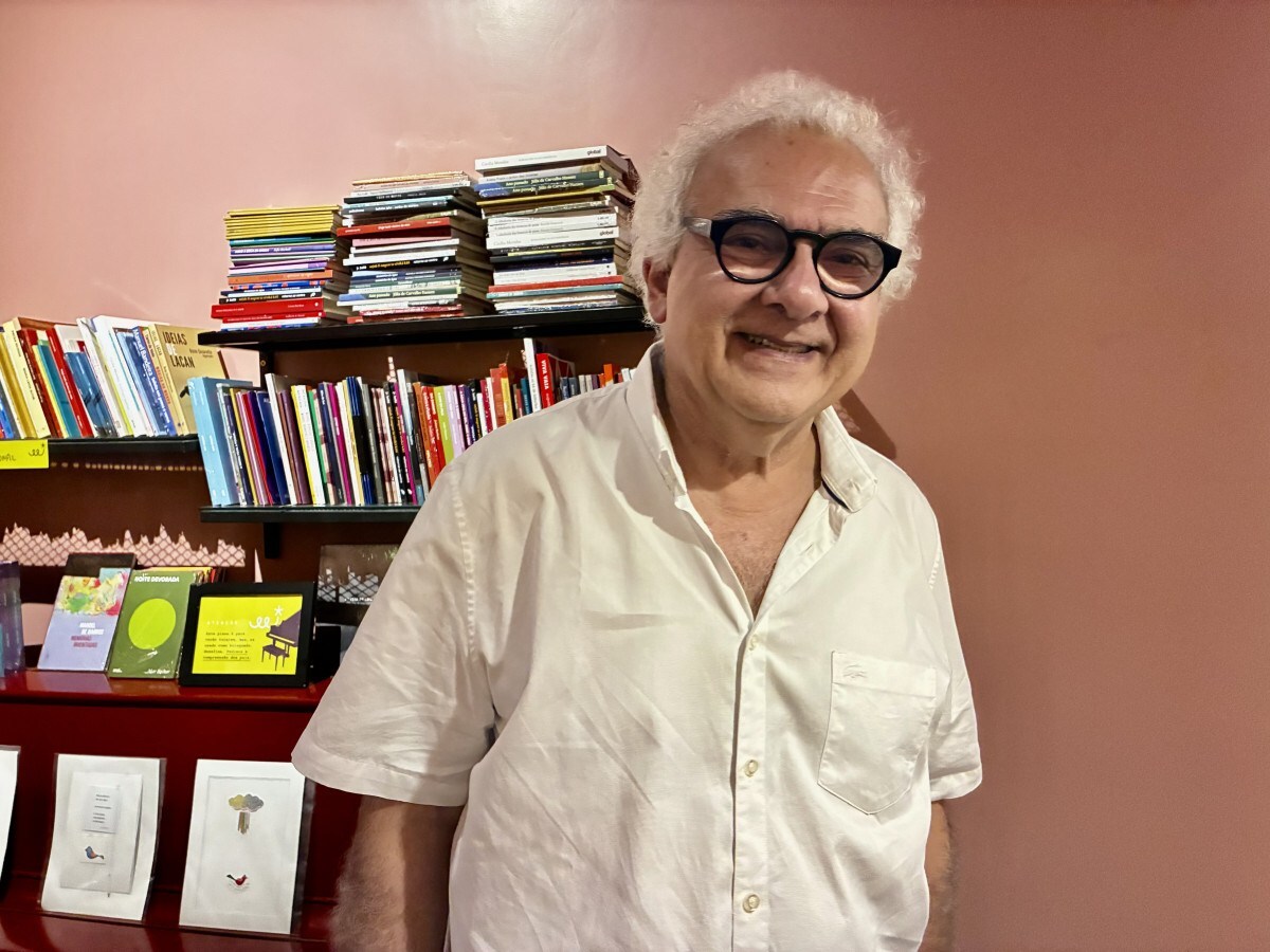 Milton Hatoum diz ser "inaceit&aacute;vel" poss&iacute;vel interfer&ecirc;ncia dos EUA nas elei&ccedil;&otilde;es brasileiras