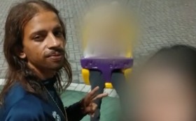 Mototaxista &eacute; encontrado morto com marcas de tiros em Duque de Caxias
