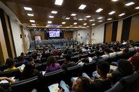 C&acirc;mara de Barueri re&uacute;ne 150 pessoas para discutir sa&uacute;de mental