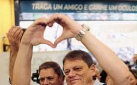 Tarc&iacute;sio &eacute; reeleito governador de SP com 62,65% dos votos no 1&ordm; turno