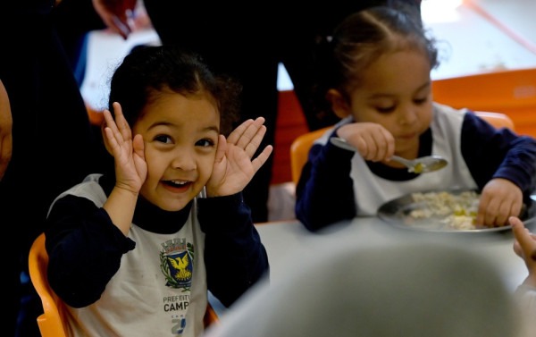 Escolas municipais de Campinas ter&atilde;o card&aacute;pio especial na Semana das Crian&ccedil;as
