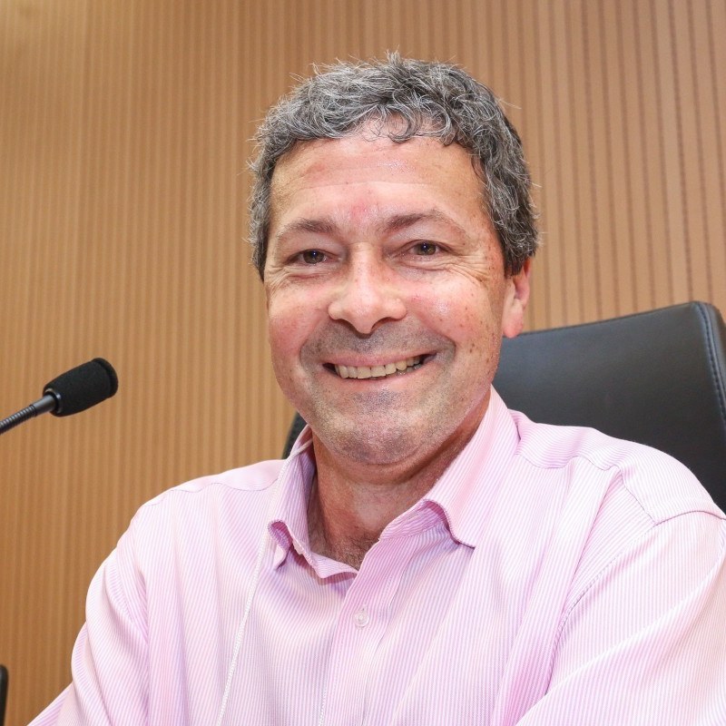 "Combates &agrave; especula&ccedil;&atilde;o imobili&aacute;ria e a data centers ser&atilde;o prioridades", diz futuro vereador Paulo Bufalo