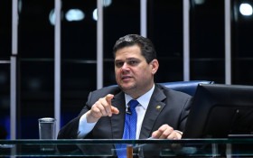 Alcolumbre: fim da 6x1 ser&aacute; votado no Senado na pr&oacute;xima semana