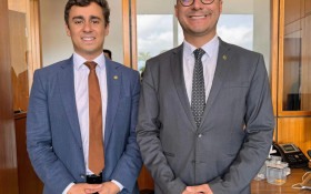Johnny Maycon comemora vit&oacute;ria expressiva de Nikolas Ferreia