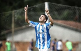 Flamengo contrata refor&ccedil;o para a base