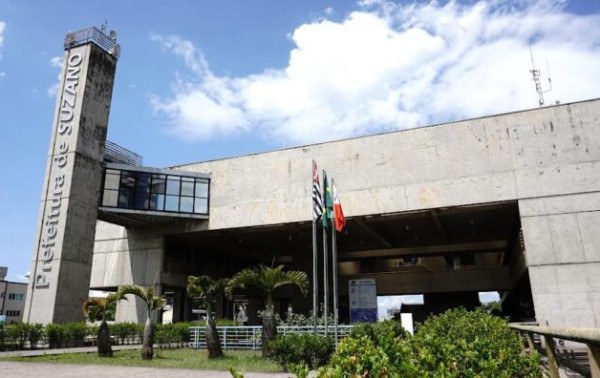 Suzano paga servidores por tempo de servi&ccedil;o suspensos na pandemia