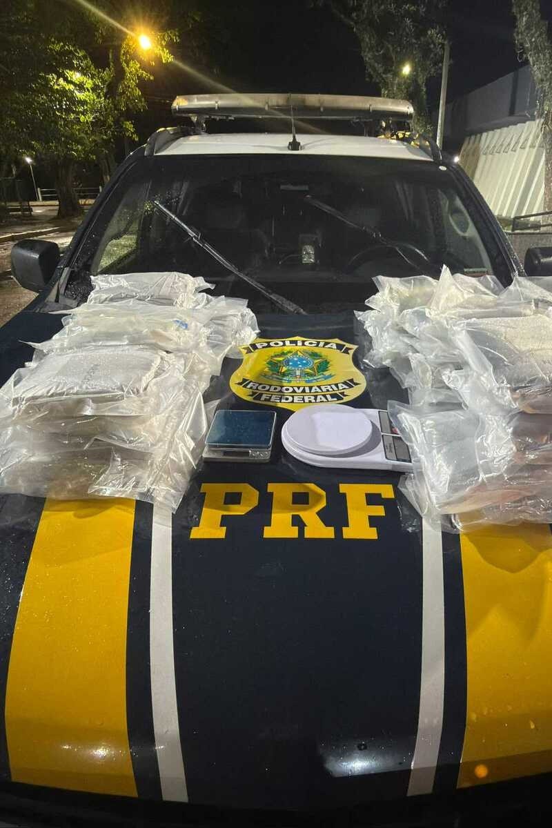 PRF apreende 20 quilos de haxixe e prende homem na Via Dutra