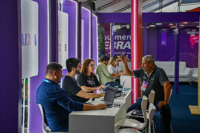 Evento re&uacute;ne setores para discutir neg&oacute;cios e economia