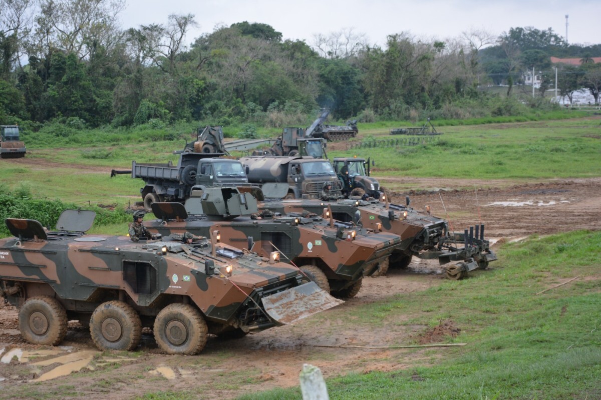 Opera&ccedil;&atilde;o 'Azul Turquesa' apresenta para cadetes da Aman recursos de engenharia