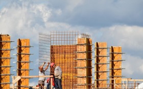 Constru&ccedil;&atilde;o civil avalia novo programa de cargos no setor
