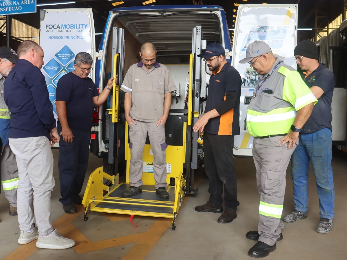 Emdec capacita equipes sobre plataformas elevat&oacute;rias em Campinas