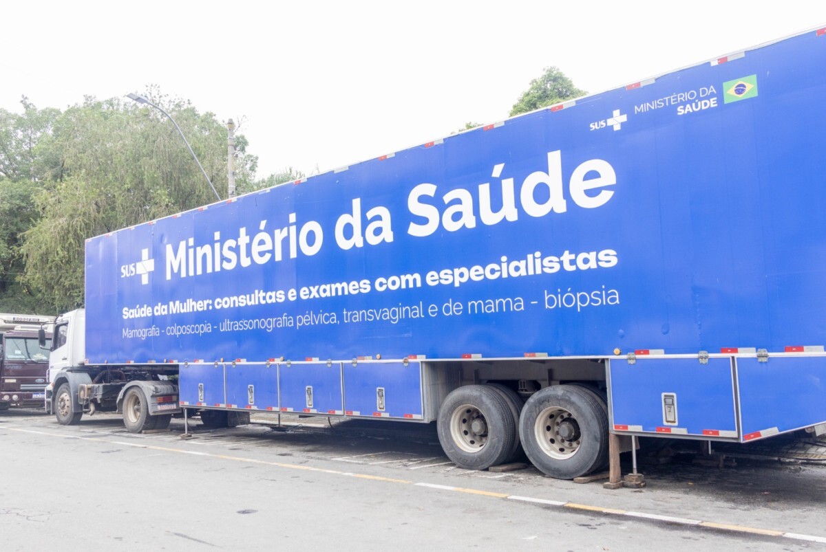 Carreta da Sa&uacute;de da Mulher inicia atendimento em Barra do Pira&iacute;