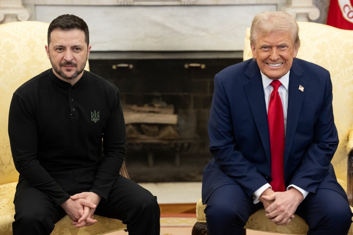 Zelenski se diz tra&iacute;do por acordo Trump-Putin