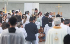 Depois da pol&ecirc;mica sobre a Padroeira, Fl&aacute;vio e Lula evitam presen&ccedil;a nos festejos de Nossa Senhora