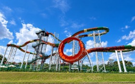 Wet&rsquo;n Wild celebra 28 anos com sua montanha-russa in&eacute;dita e refor&ccedil;a expans&atilde;o do Distrito Tur&iacute;stico Serra Azul em S&atilde;o Paulo