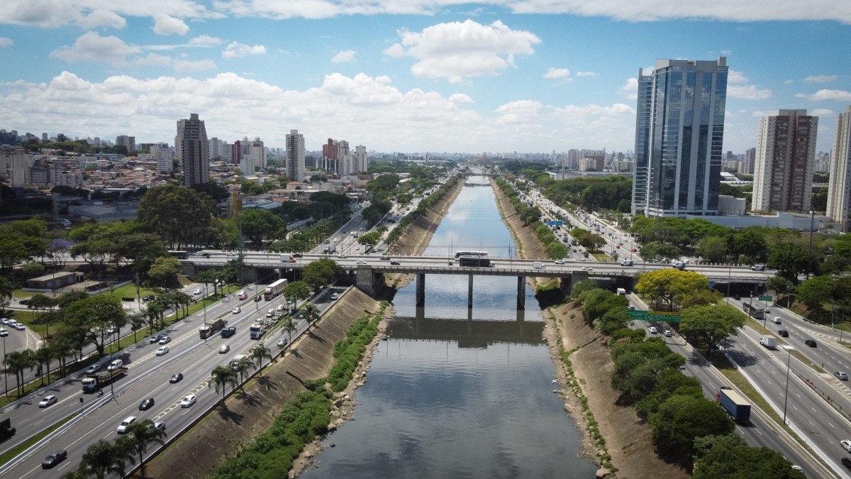 Polui&ccedil;&atilde;o org&acirc;nica no Rio Tiet&ecirc; cai 29,4% entre 2024 e 2026, segundo a Cetesb