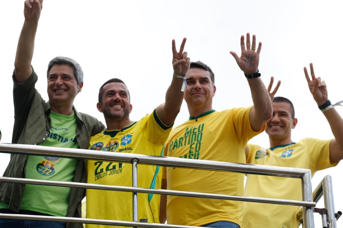 "As curvas n&atilde;o se inverteram"
