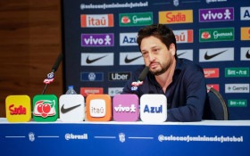 Arthur Elias avalia Data FIFA como oportunidade de observa&ccedil;&otilde;es